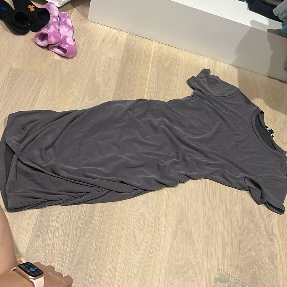 Express dress like new with no flaws. Never worn out